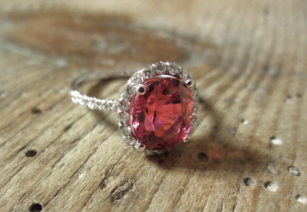 Bague rubellite et diamant (Vendu)