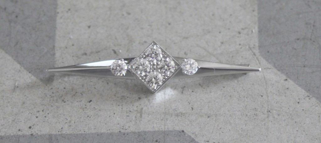 Broche diamant (Vendu)