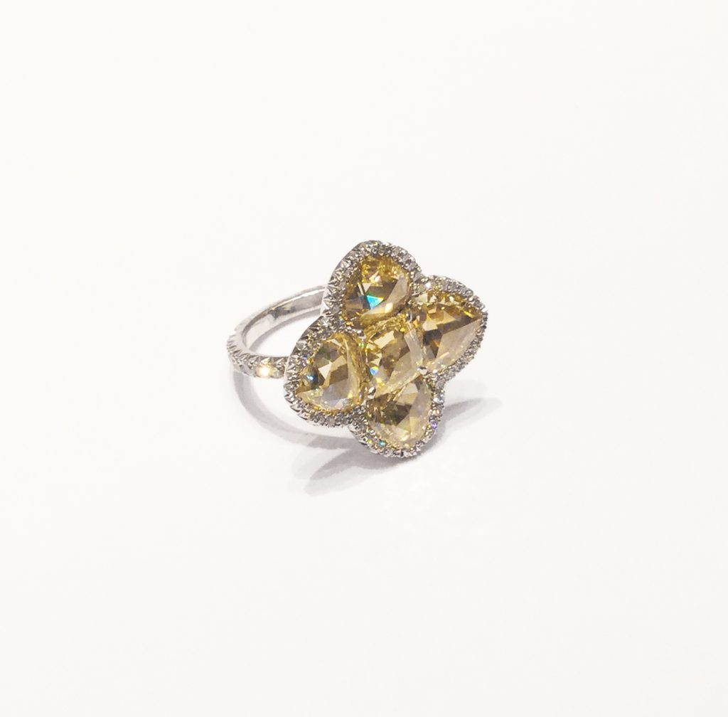 Bague diamant jaune de couleur naturelle (Vendu)