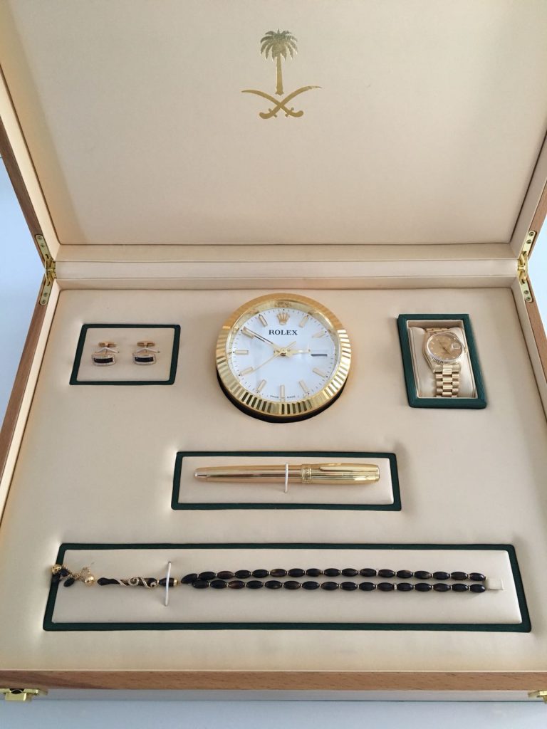 Coffret protocolaire royal d&rsquo;Arabie Saoudite (Vendu)