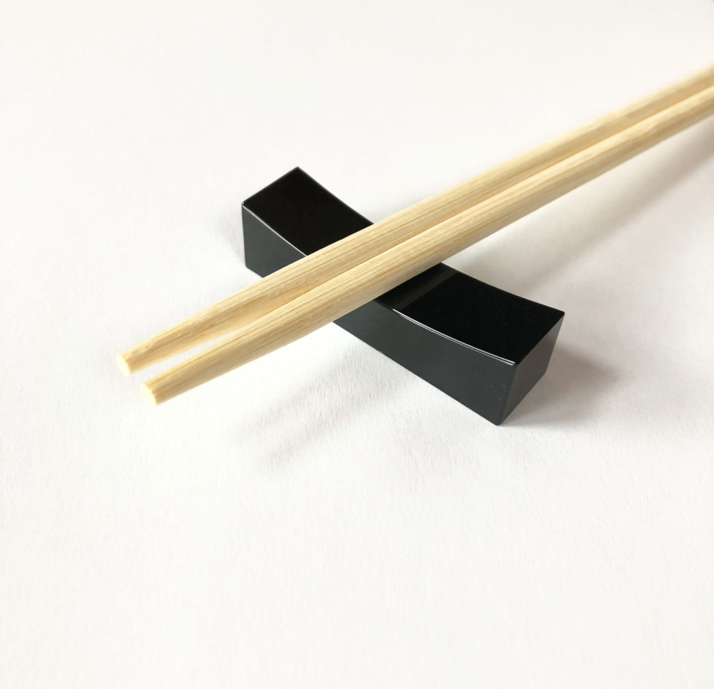 Repose baguettes en jade noir (Vendu)