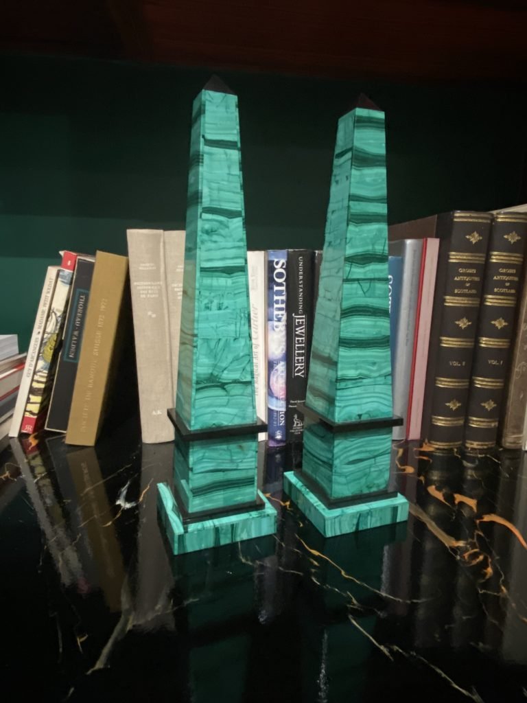 Obélisques en malachite (Vendu)