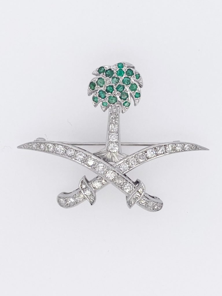 Broche protocolaire émeraude et diamant (Vendu)