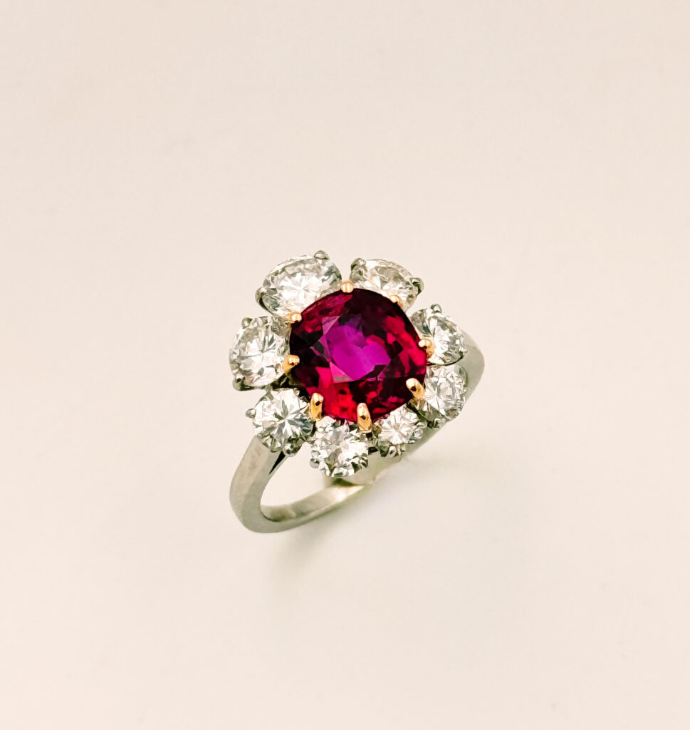 Bague rubis Van Cleef & Arpels